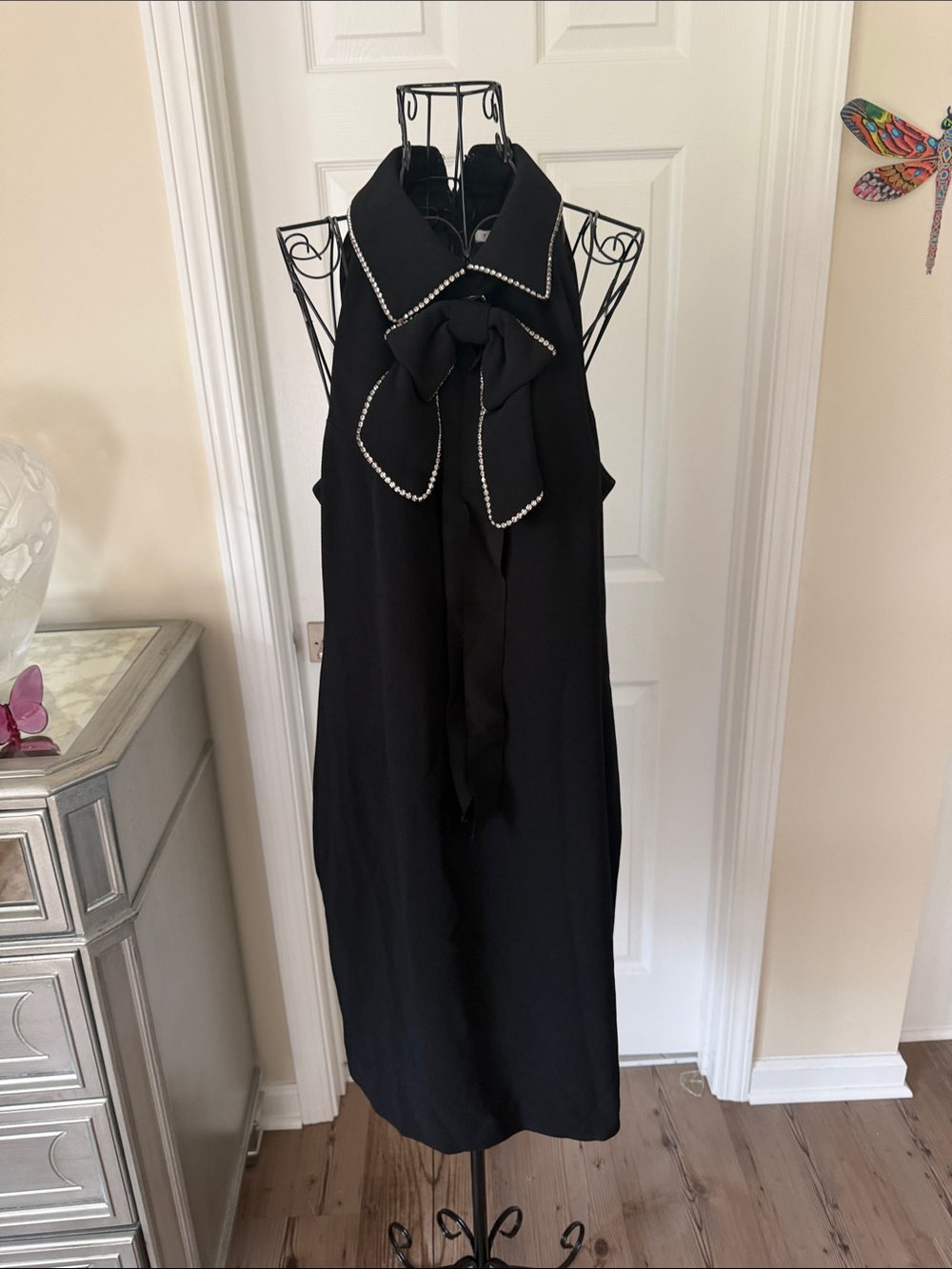 Trina Turk Black Sleeveless Mini Dress with Pearl-Trim Bow